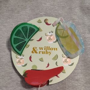 Willow & Ruby Fruit and Drink Brooch Set